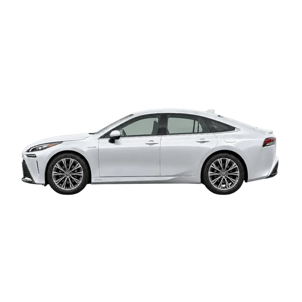 Toyota Mirai 2021 باللون فضي، منظر جانبي (متجه إلى اليسار)