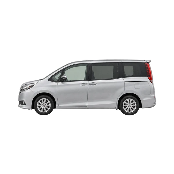 Toyota Noah 2015 argent, vue côté (vers la gauche)