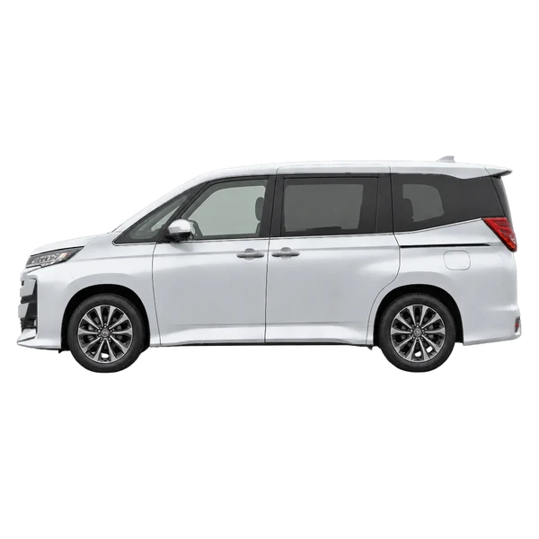 Toyota Noah 2025 argent, vue côté (vers la gauche)