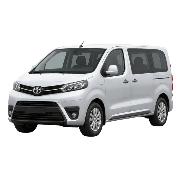 2018 Toyota Proace in Silber, Ansicht: Dreiviertelansicht vorne (nach links gerichtet)