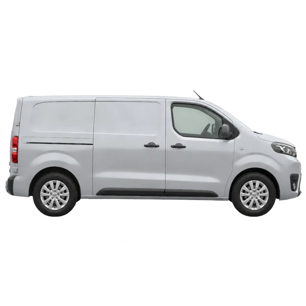 Toyota Proace 2022 باللون فضي، منظر منظر جانبي (باتجاه اليمين)