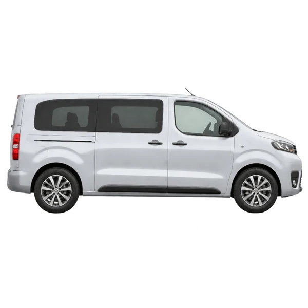Toyota Proace 2024 argent, vue profil (tourné vers la droite)