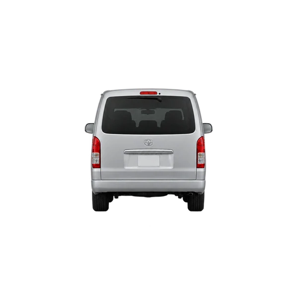 Toyota Regius 2015 باللون فضي، منظر من الخلف