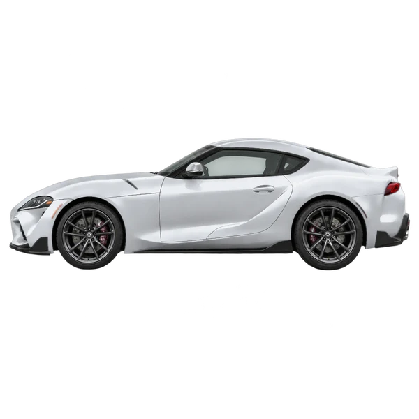 Toyota Supra 2020 باللون فضي، منظر جانبي (متجه إلى اليسار)