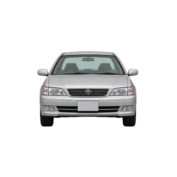Toyota Vista 2000 باللون فضي، منظر أمامي