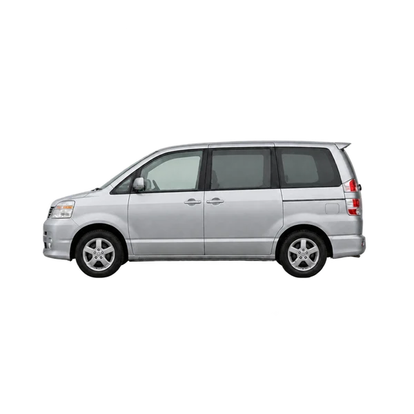 Toyota Voxy 2004 باللون فضي، منظر جانبي (متجه إلى اليسار)