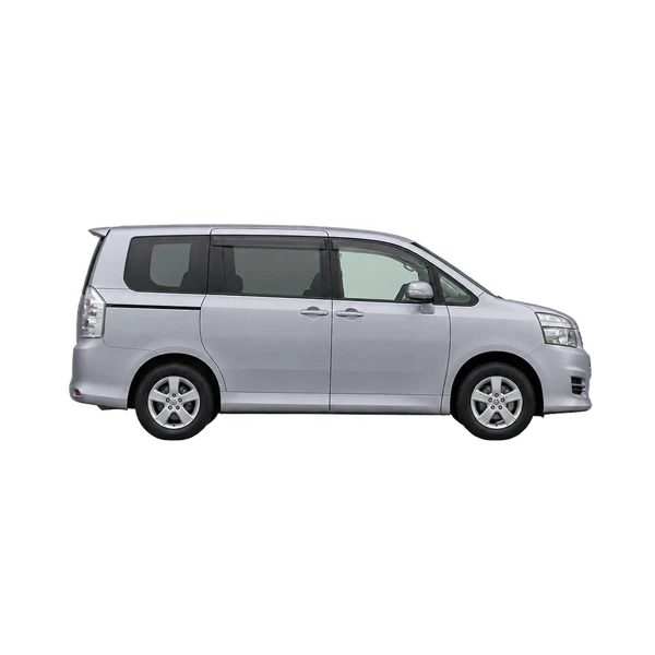 Toyota Voxy 2012 باللون فضي، منظر منظر جانبي (باتجاه اليمين)