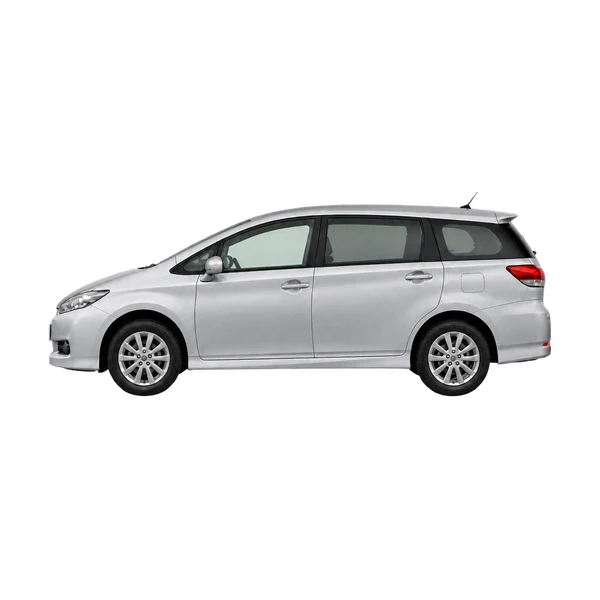 Toyota Wish 2015 en plateado, vista lateral (mirando a la izquierda)