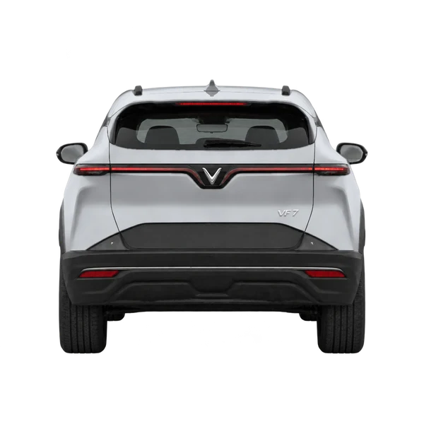 VinFast VF 7 2025 en plateado, vista trasera