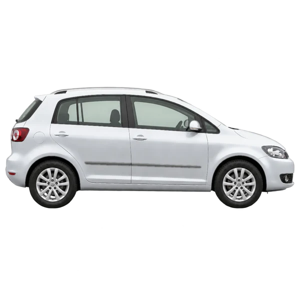 Volkswagen Golf Plus 2013 باللون فضي، منظر منظر جانبي (باتجاه اليمين)