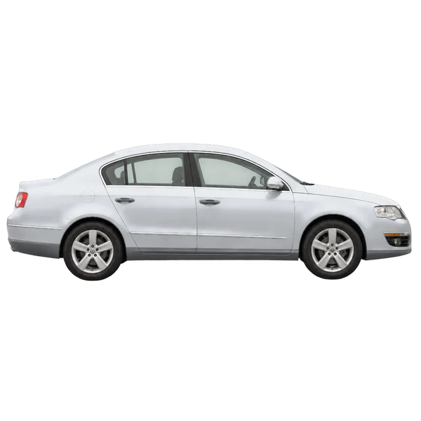Volkswagen Passat 2006 باللون فضي، منظر منظر جانبي (باتجاه اليمين)