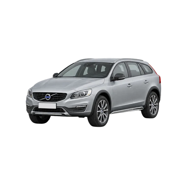 Volvo V60CC 2016 باللون فضي، منظر منظر أمامي بزاوية ثلاثة أرباع (متجه لليسار)